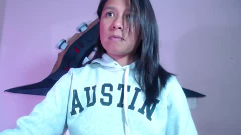 Im Evy online show from 12.23.25