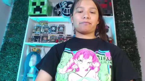 Snapshot of evybubbles_ chatting on 05.19.26 Im Evy online show from 05.19.26