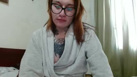 Exolizz online show from 12.31.24