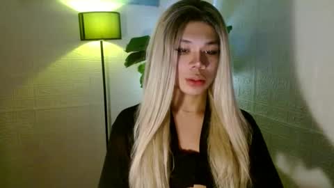 Snapshot of exoticblacknicaxxx chatting on 02.12.25 Nica online show from 02.12.25