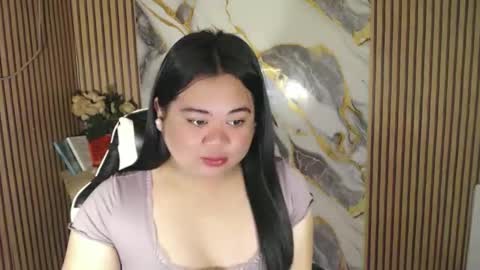 SHANTAL MARIE online show from 02.11.26