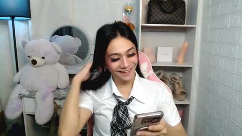 exotictssavie online show from 02.25.25