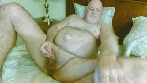 exposedfur online show from 09.19.25