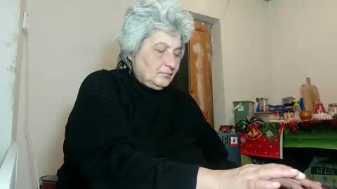 Snapshot of exquisitemature chatting on 02.20.25 ExquisiteMature online show from 02.20.25