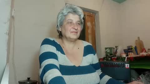 Snapshot of exquisitemature chatting on 02.22.25 ExquisiteMature online show from 02.22.25