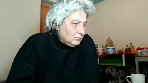 Snapshot of exquisitemature chatting on 03.02.25 ExquisiteMature online show from 03.02.25