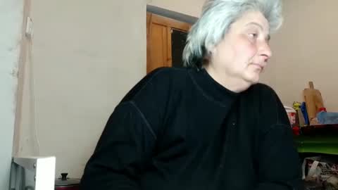 Snapshot of exquisitemature chatting on 03.03.25 ExquisiteMature online show from 03.03.25