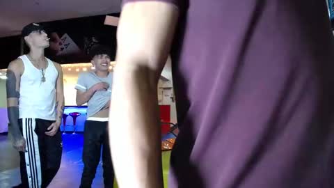 extrangers online show from 03.08.25