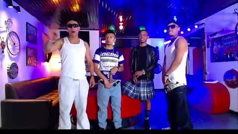 extrangers online show from 01.18.26