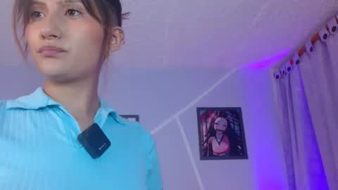 eyes_moonn online show from 11.25.25