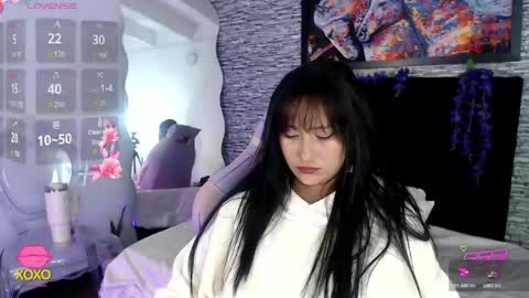 Snapshot of eyesmoon7710 chatting on 06.02.26 eyes moon online show from 06.02.26