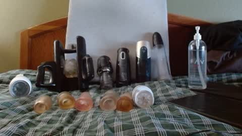 Eyeswideshut63 online show from 12.23.24