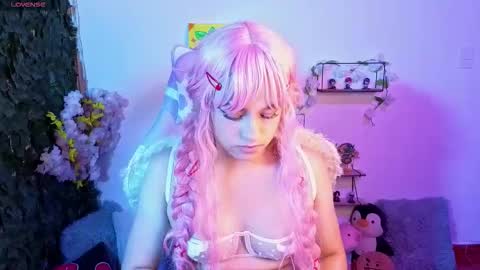 Snapshot of eymmy_24 chatting on 02.15.26 eymmy_24 online show from 02.15.26