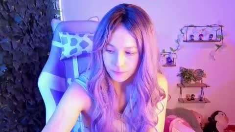 eymmy_24 online show from 03.02.26