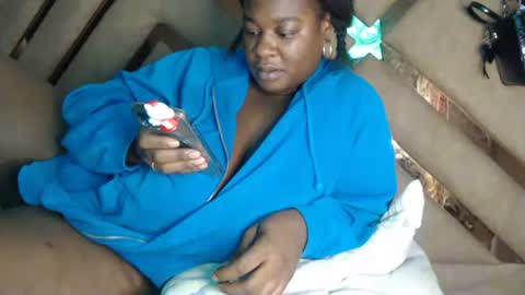 eyshaexotii online show from 09.27.25