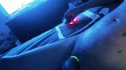 ezeddie2015 online show from 12.31.24