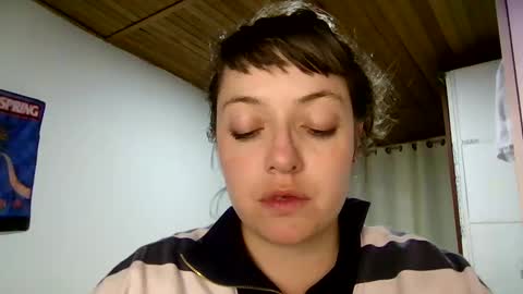 Aimee online show from 01.04.25