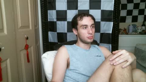 Ezra Naamah online show from 02.05.25