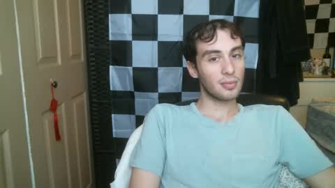 Ezra Naamah online show from 02.26.25