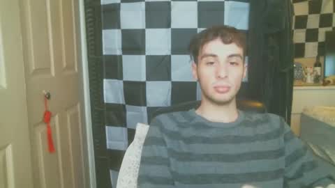 Ezra Naamah online show from 03.06.25