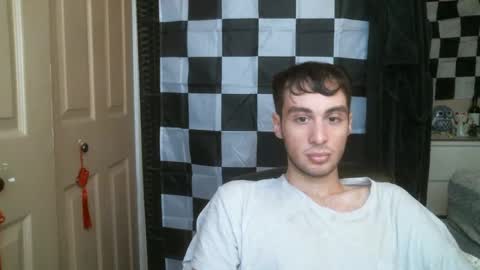 Ezra Naamah online show from 03.07.25