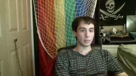 Ezra Naamah online show from 09.15.25