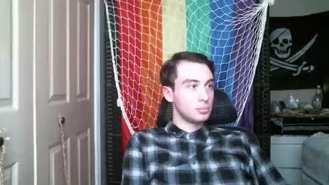 Ezra Naamah online show from 02.08.26