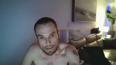 Snapshot of f33nxxx chatting on 05.09.26 assondisplay online show from 05.09.26