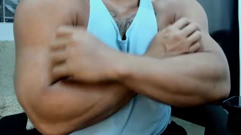 Snapshot of fabian_arango chatting on 06.17.26 Fabian arango online show from 06.17.26