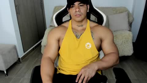 Snapshot of fabian_arango chatting on 06.20.26 Fabian arango online show from 06.20.26