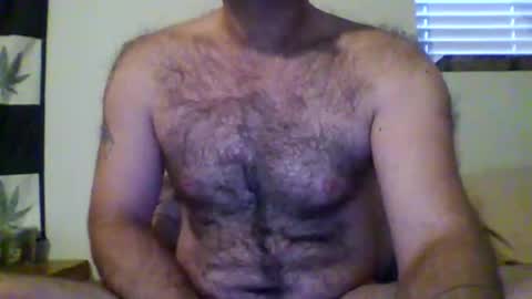Snapshot of faceforyourbutt chatting on 12.01.25 faceforyourbutt online show from 12.01.25
