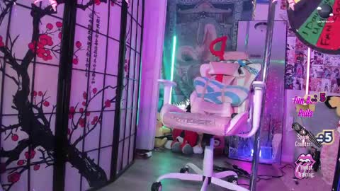 Snapshot of faethedoll chatting on 06.03.26 Fae and Cheta online show from 06.03.26