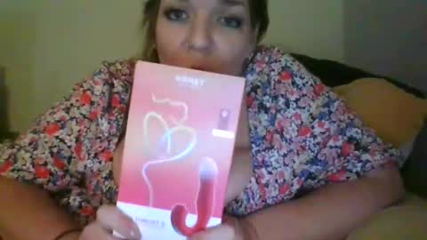 Snapshot of faidramae chatting on 12.11.24 faidra mae online show from 12.11.24