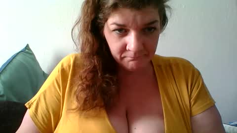 Snapshot of faidramae chatting on 01.03.25 faidra mae online show from 01.03.25