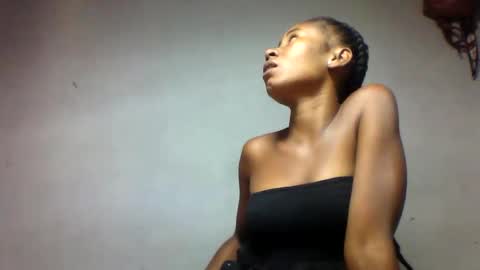 faiqua95 online show from 04.12.26