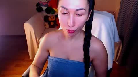 Snapshot of fairy_elli_hot chatting on 09.24.25 Elli online show from 09.24.25