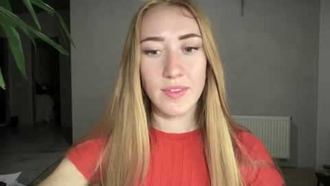 fairy_face online show from 10.04.25