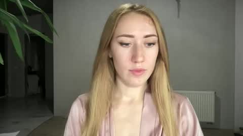 fairy_face online show from 10.07.25