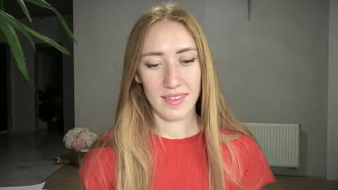 fairy_face online show from 10.21.25