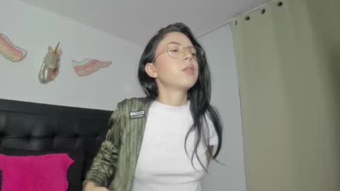 Snapshot of fairy_natalye chatting on 03.14.26 Natalye online show from 03.14.26