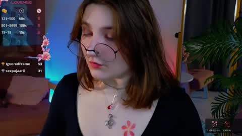 Snapshot of fairy_tara chatting on 05.15.26 Tara online show from 05.15.26