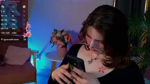 Snapshot of fairy_tara chatting on 05.16.26 Tara online show from 05.16.26