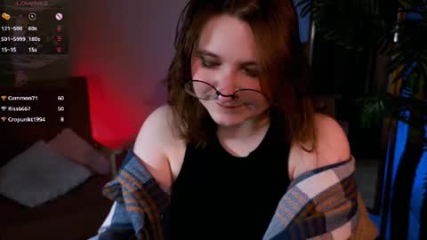 Snapshot of fairy_tara chatting on 06.19.26 Tara online show from 06.19.26