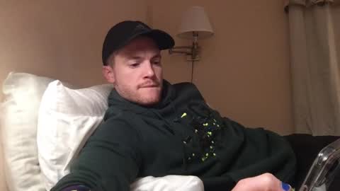 Travis online show from 01.05.25