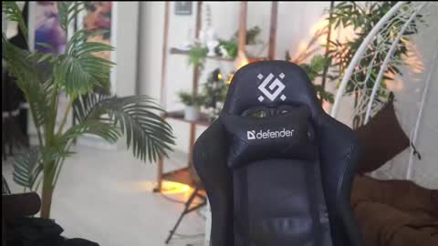 faith_chan online show from 03.02.25