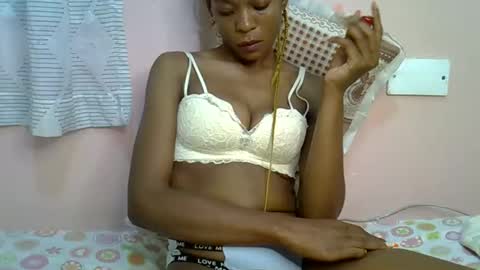 Snapshot of faizah_ chatting on 03.28.26 faizah_ online show from 03.28.26