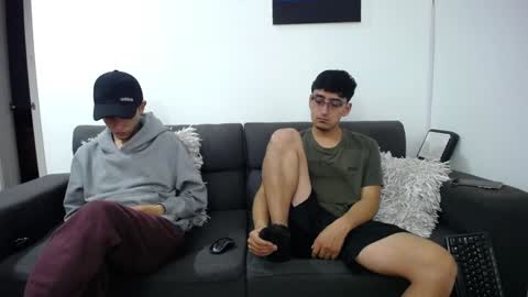 FallGays online show from 01.26.25