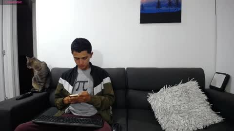 FallGays online show from 02.23.25