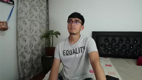 FallGays online show from 09.28.25