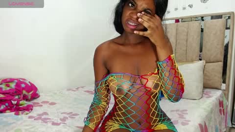Snapshot of fallonsweett chatting on 04.11.26 fallonsweett online show from 04.11.26